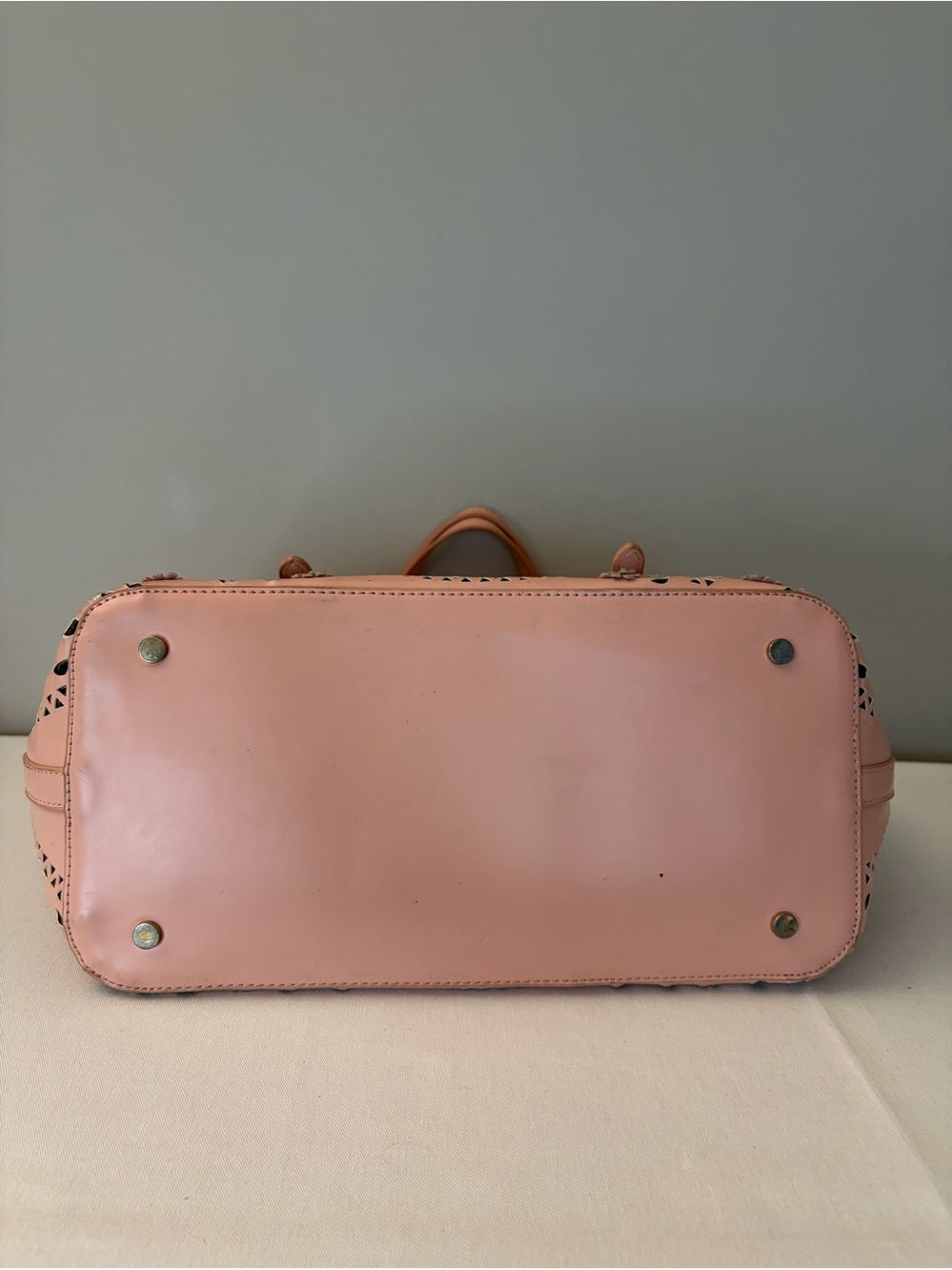 Urban Expressions Pink Perforated Floral Vegan Leather Tote Bag Boho Chic - Picture 6 of 11